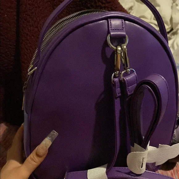 Hocus Pocus Purple Backpack with Cat Coin Purse - Picture 5 of 10